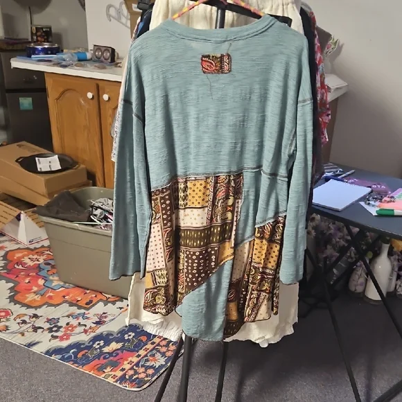 POL Teal and Multicolor Patchwork Blouse - Picture 6 of 8